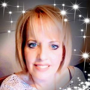 Meet your Posher, Deborah